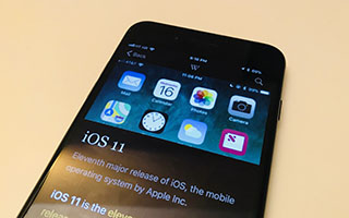 بروز شدن اپلیکیشن تلفن همراه ویکیپدیا (Wikipedia) و پشتیبانی از Smart Invert